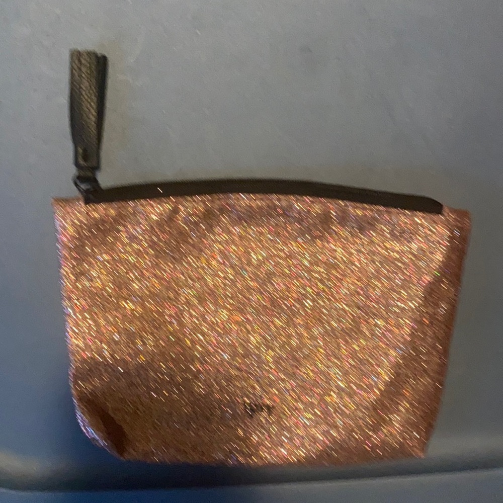 Ipsy makeup bag